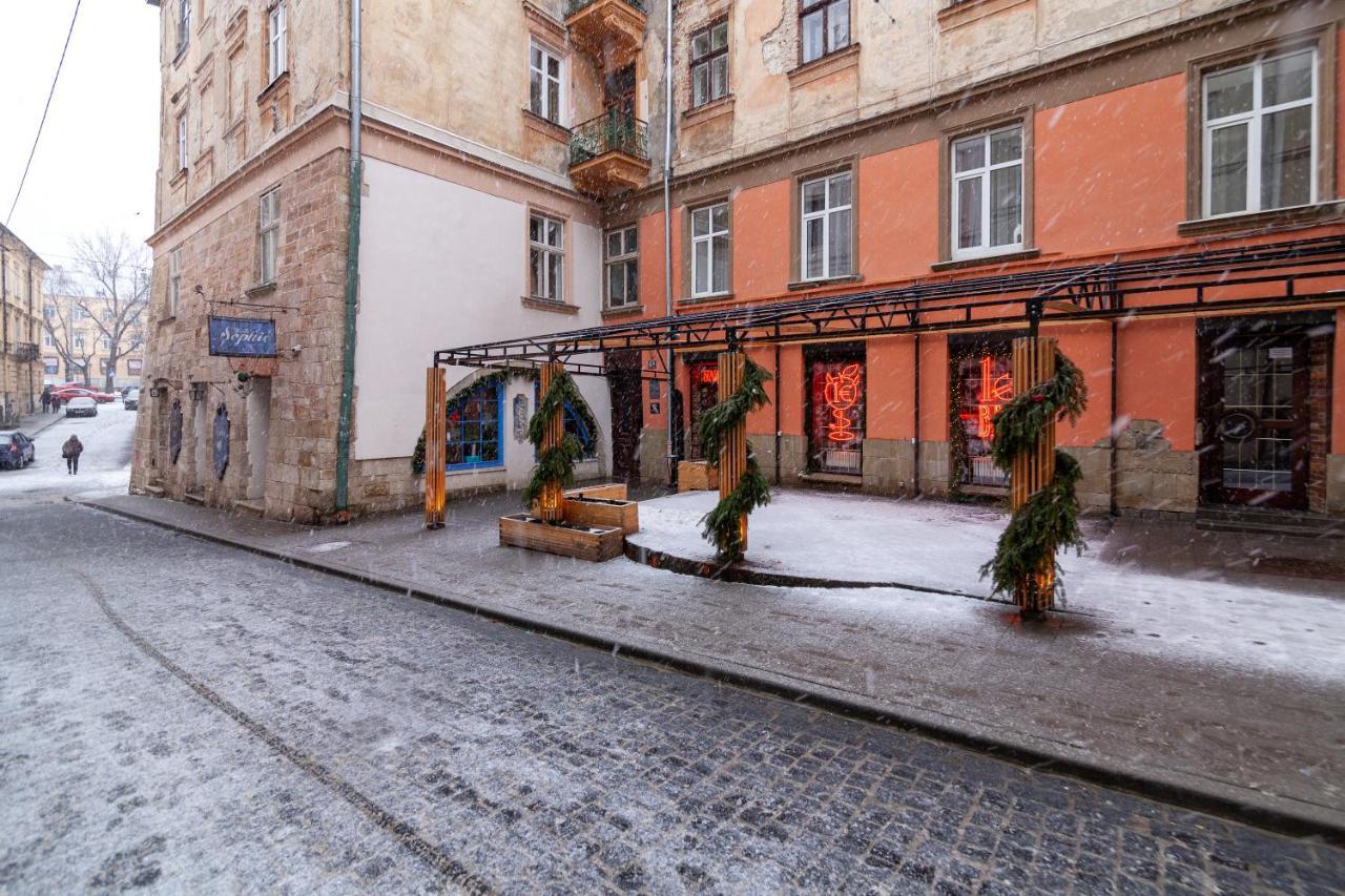 Romari Лесі Українки Appartement Lviv Buitenkant foto