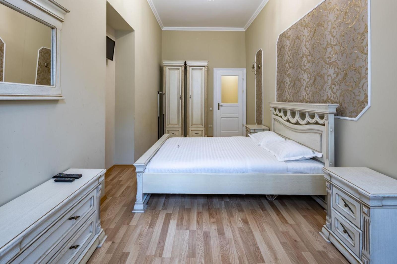 Romari Лесі Українки Appartement Lviv Buitenkant foto